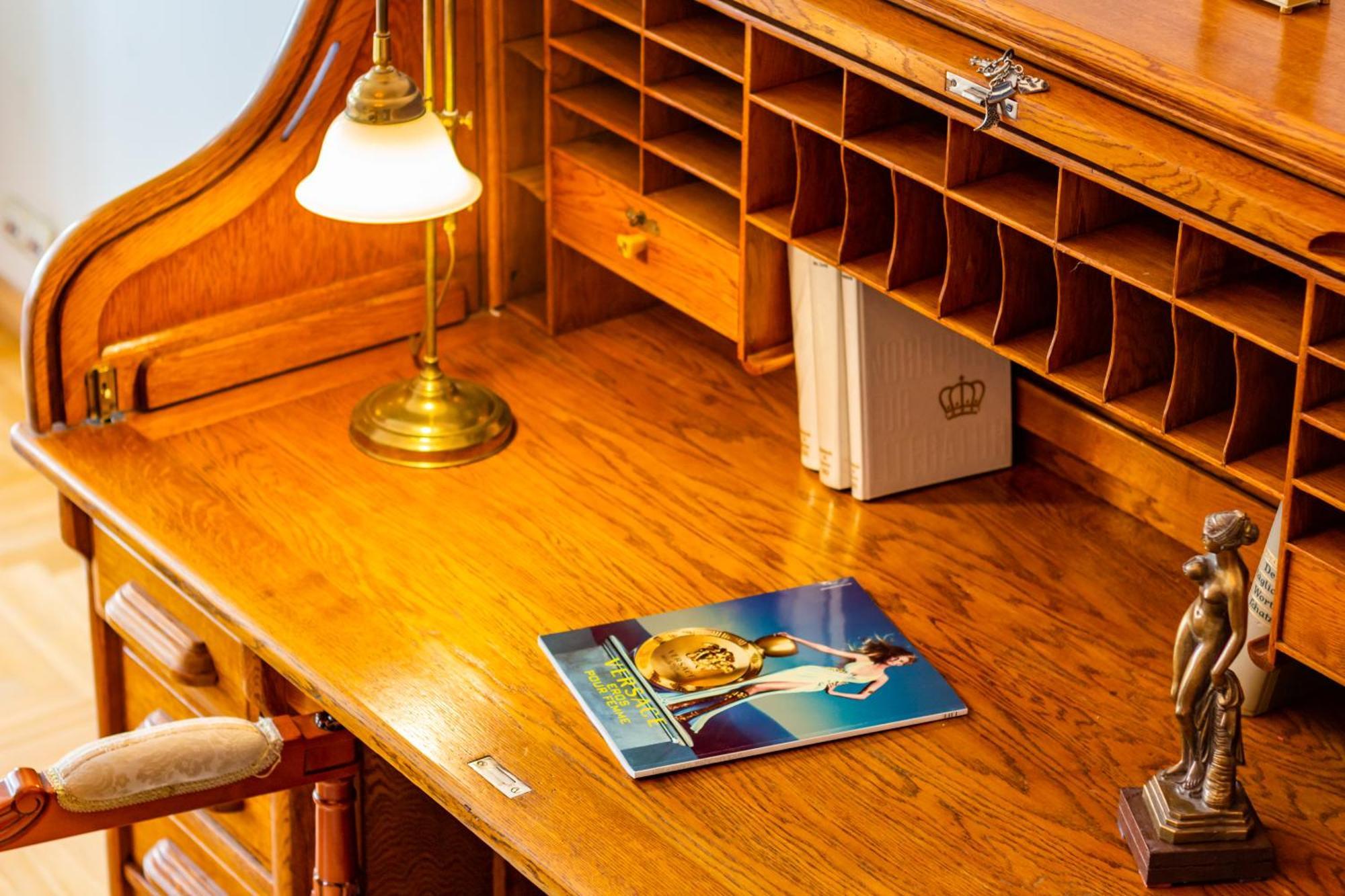 Classic Style Apartment In The Center Of ريغا المظهر الخارجي الصورة